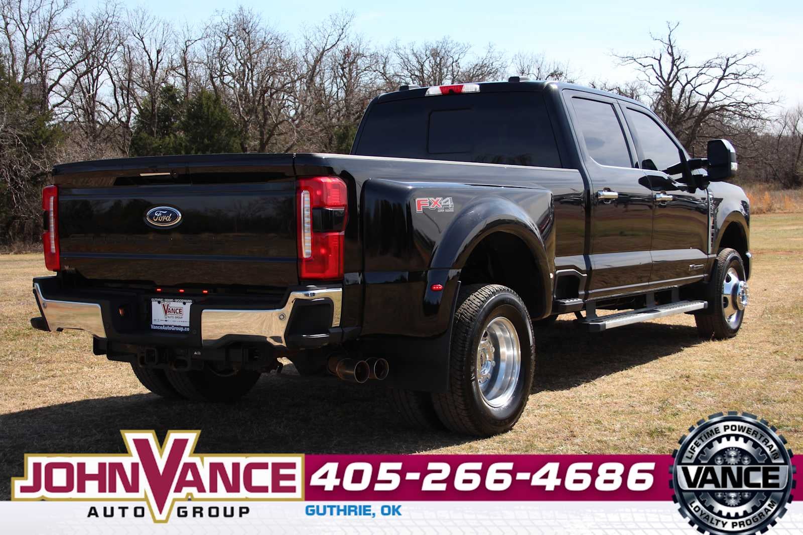 2024 Ford Super Duty F-350 DRW Pickup LARIAT