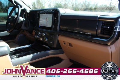 2024 Ford Super Duty F-350 DRW Pickup LARIAT