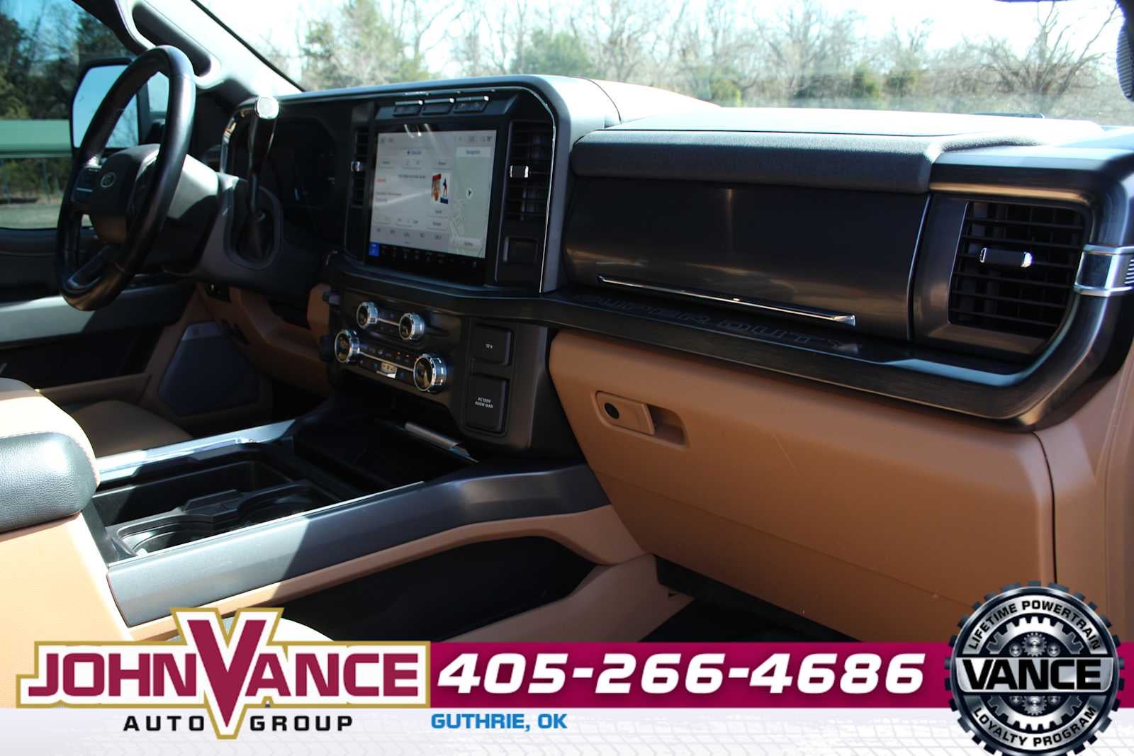 2024 Ford Super Duty F-350 DRW Pickup LARIAT