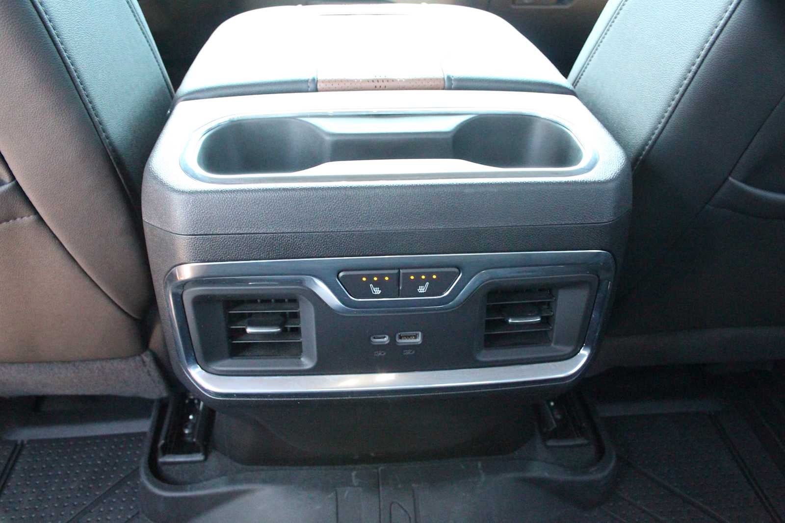 2025 Chevrolet Silverado 3500HD High Country