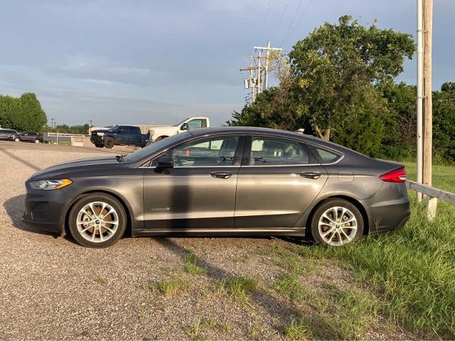 2019 Ford Fusion Hybrid SE