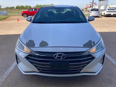 2019 Hyundai Elantra SE